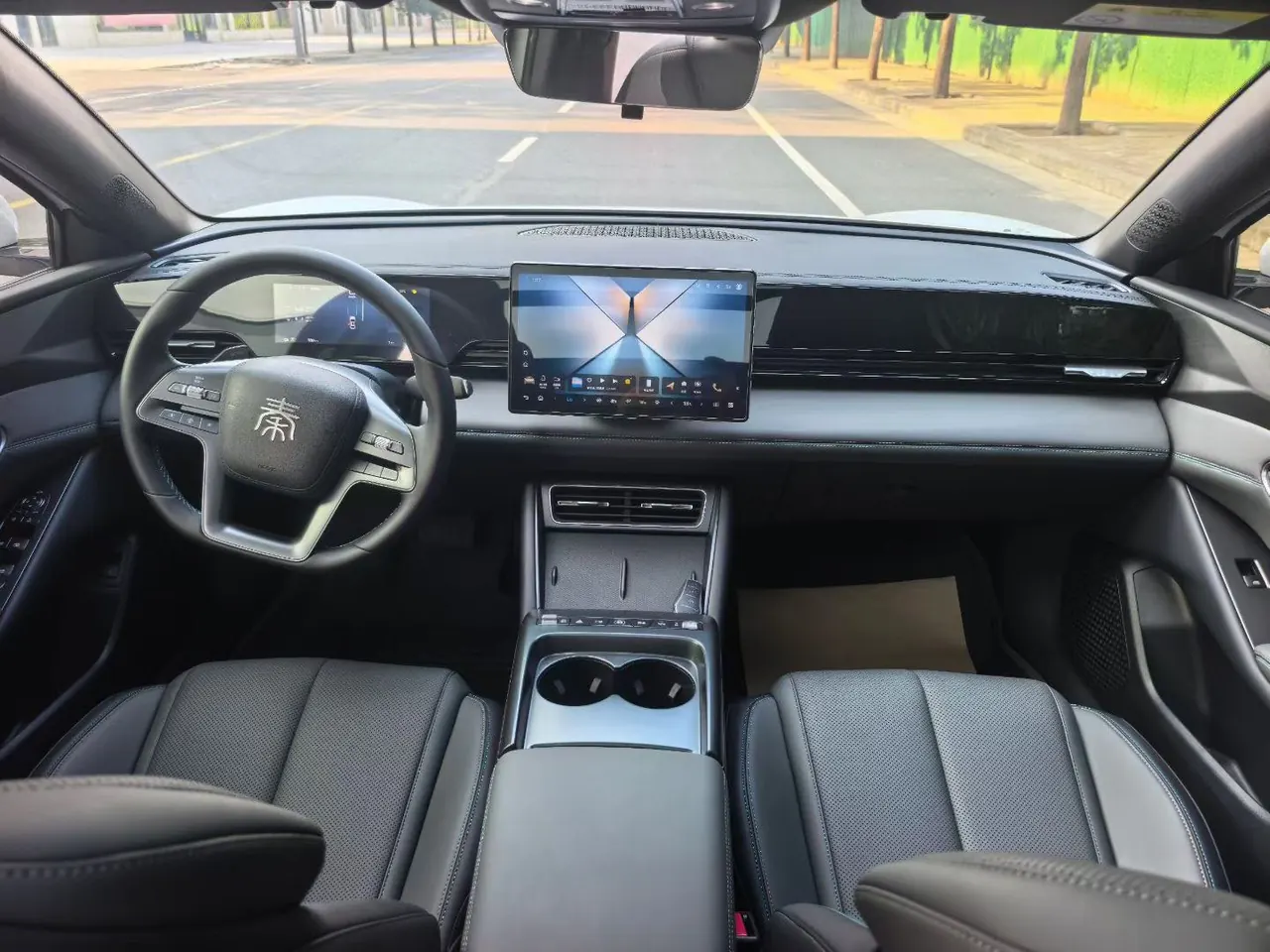 BYD 2025 Qin L EV 545KM Exceed automatic gear 5