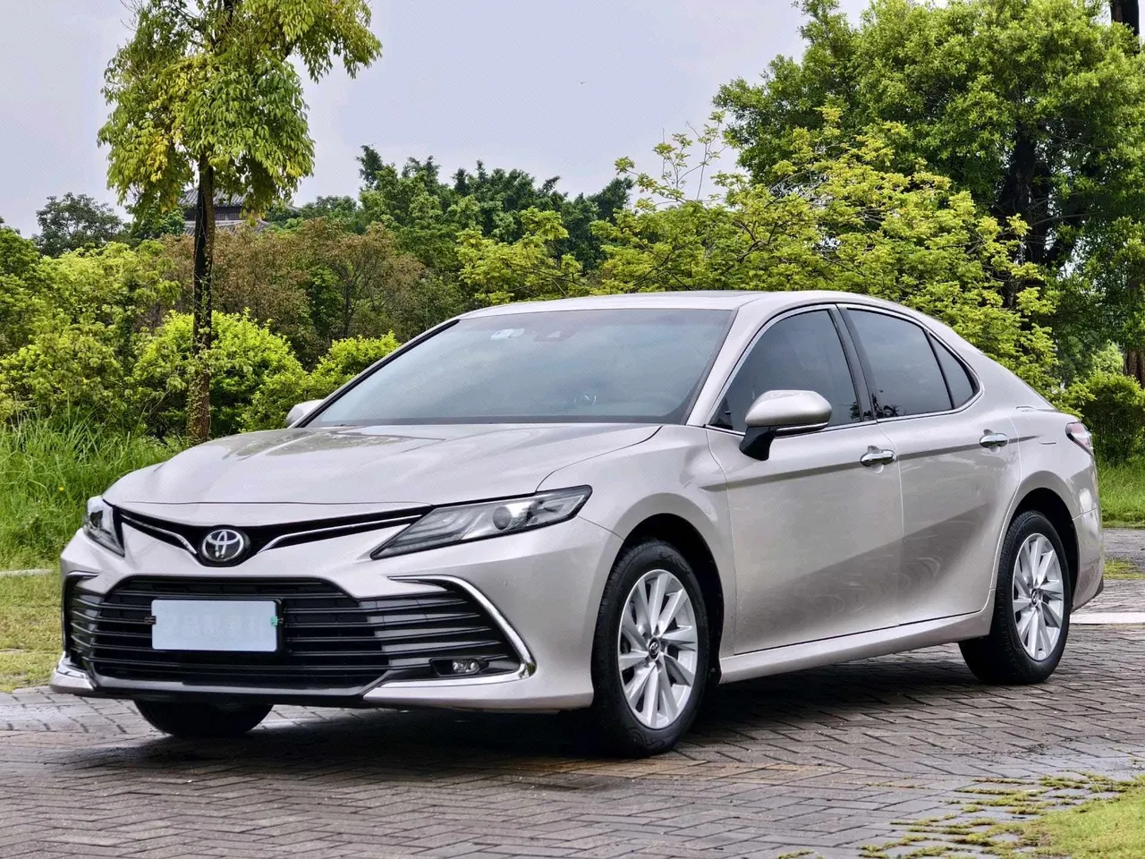 Toyota 2021 Camry 2.0G Stepless Deluxe Edition Automatic Gear - View 1