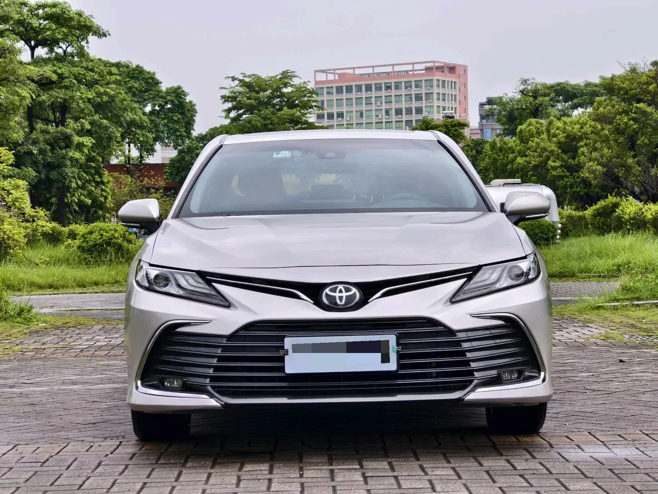Toyota 2021 Camry 2.0G Stepless Deluxe Edition Automatic Gear 2