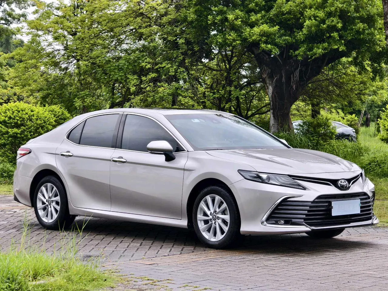 Toyota 2021 Camry 2.0G Stepless Deluxe Edition Automatic Gear 3