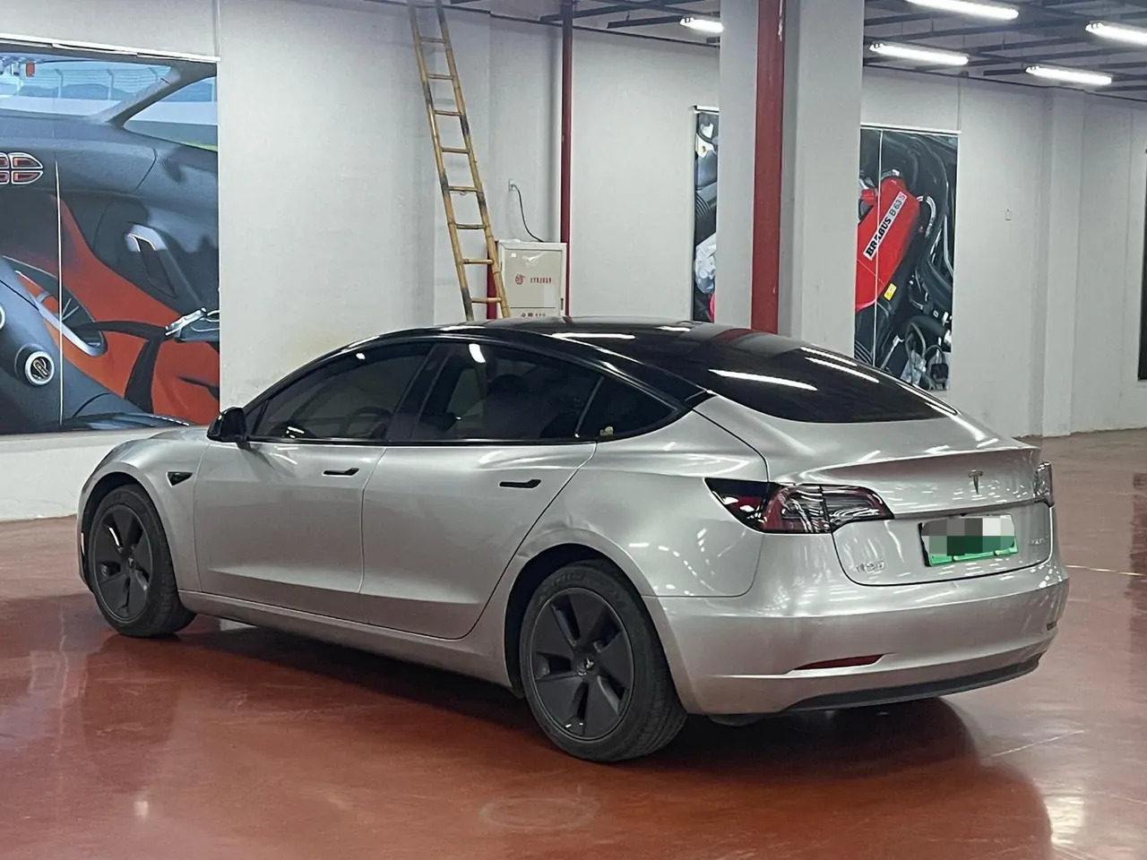 Tesla 2022 Model 3 rear-wheel drive version of automatic transmission 10