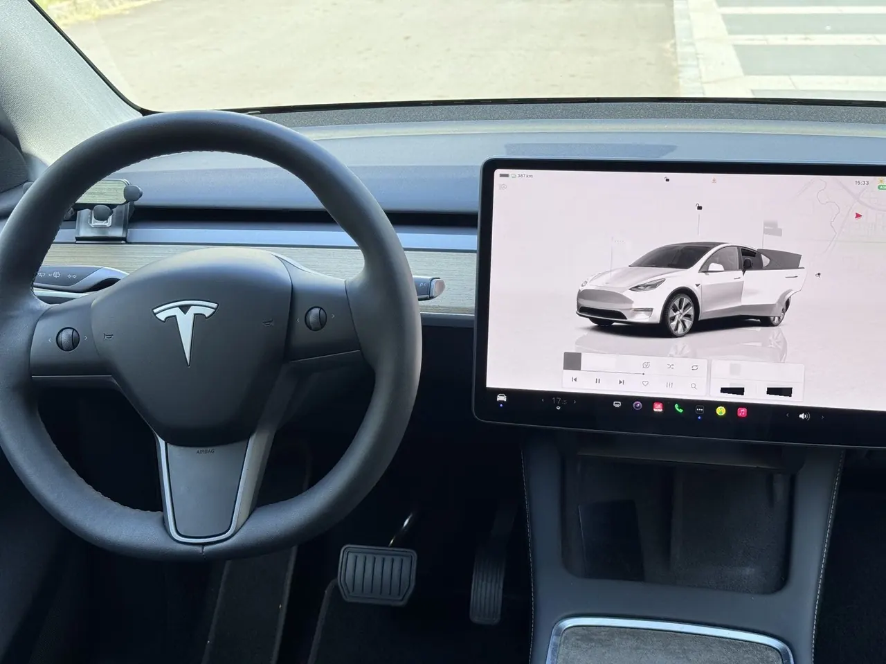 Tesla 2022 Model Y rear-wheel drive version (facelift) automatic gear 4