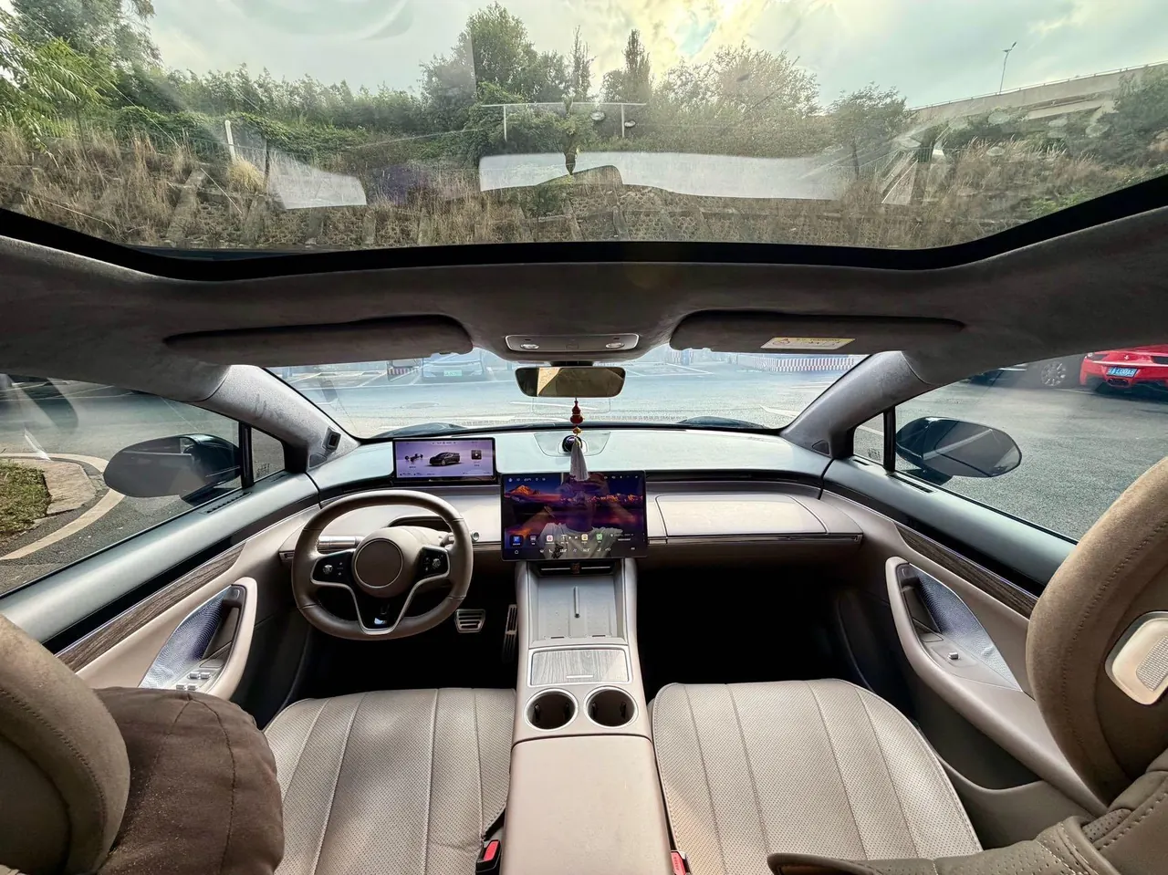 Intellectual 2025 R 7 251km Max Automatic Gear 9