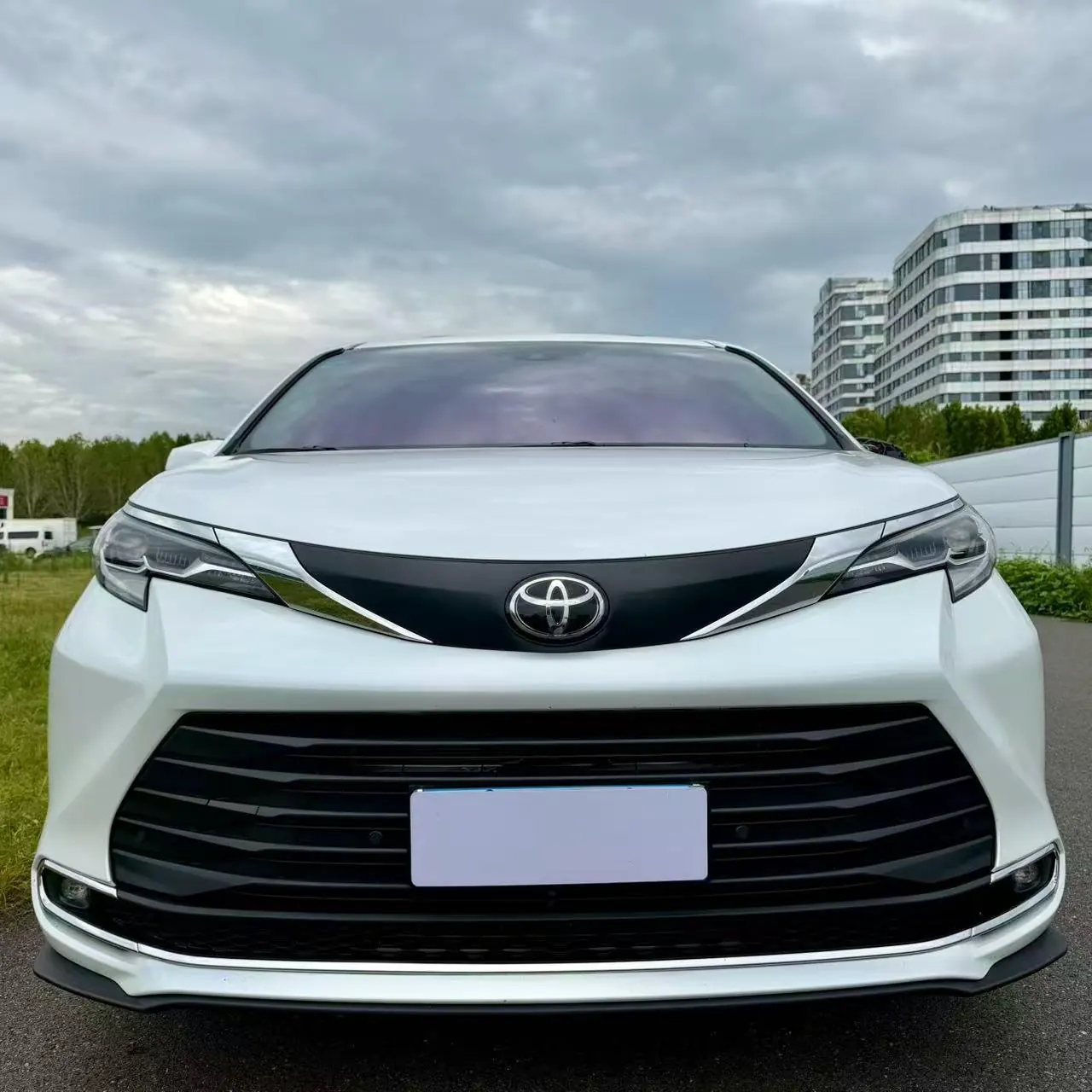 Toyota 2026 Sana 2.5 Stepless Two-Drive Comfort Edition Automatic Transmission 2