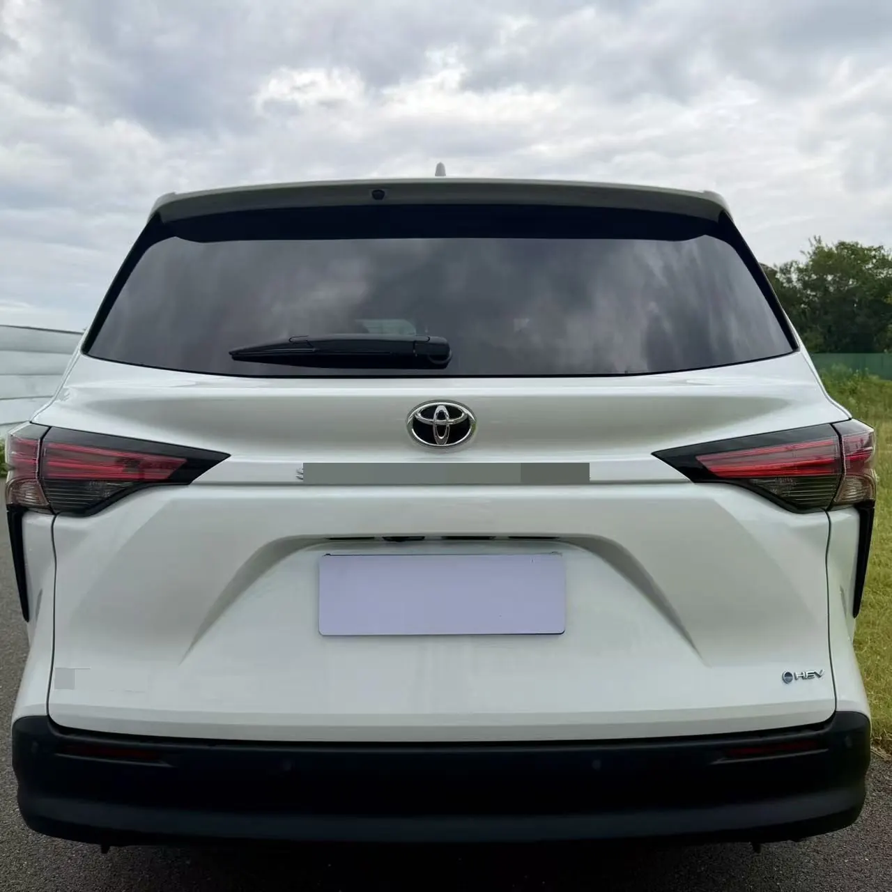 Toyota 2026 Sana 2.5 Stepless Two-Drive Comfort Edition Automatic Transmission 5