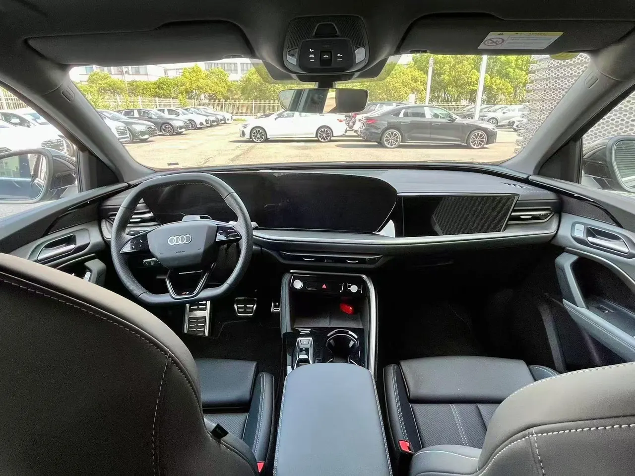 Audi 2026 Q5L 2.0T Smart Hybrid Luxury Automatic Gear 4