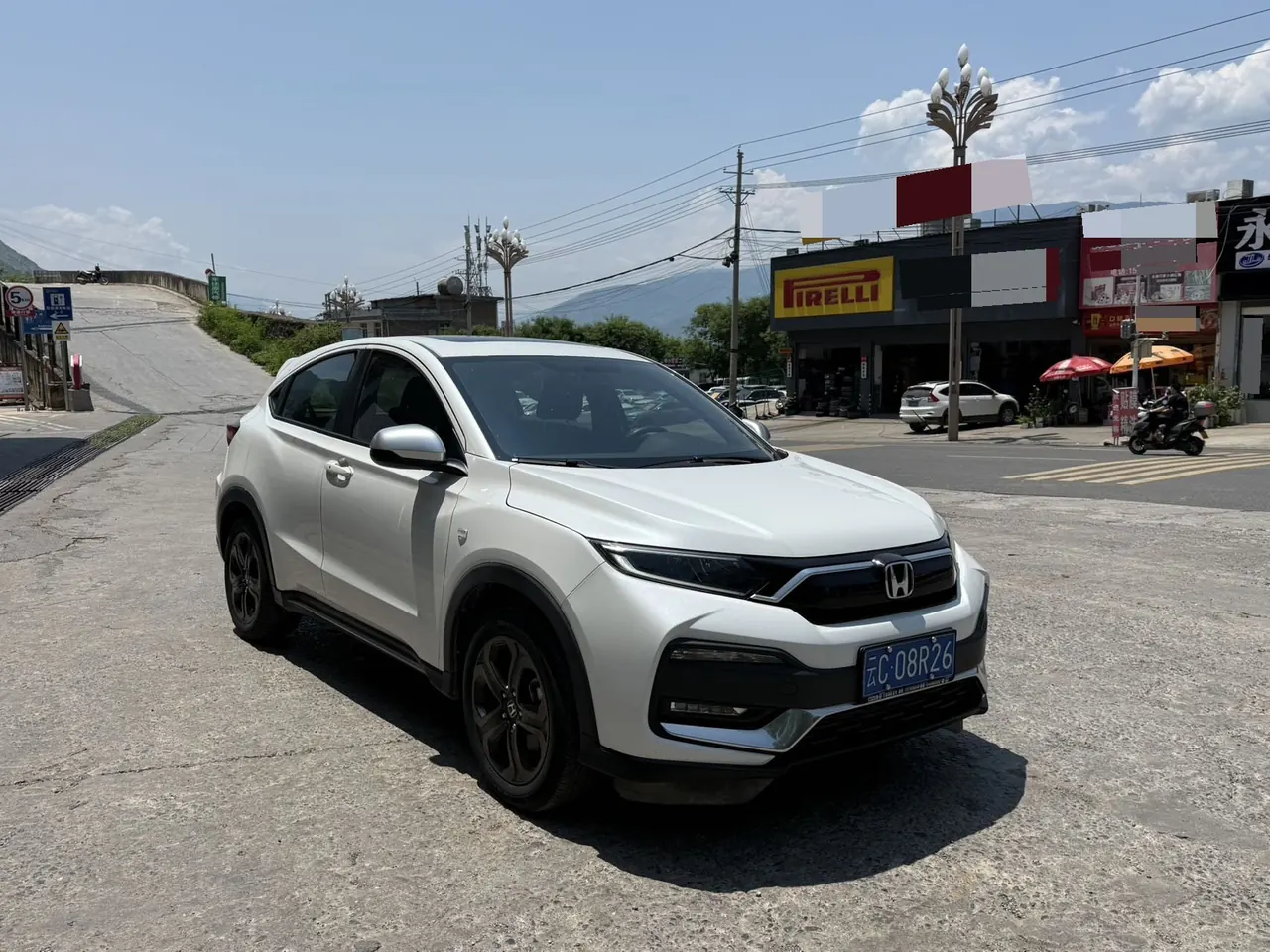 Honda 2022 XR-V 1.5T Stepless 220TURBO Obsidian Edition Automatic Gear 7