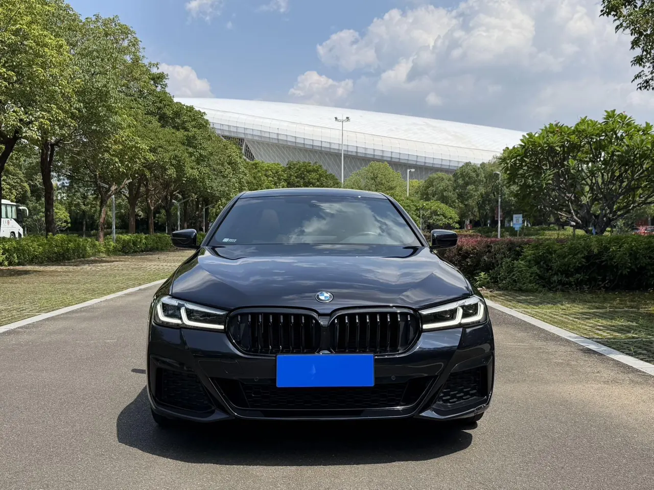 BMW 5 Series 2022 525Li 2.0T M Sports Suit (Modified) Automatic Gear 2