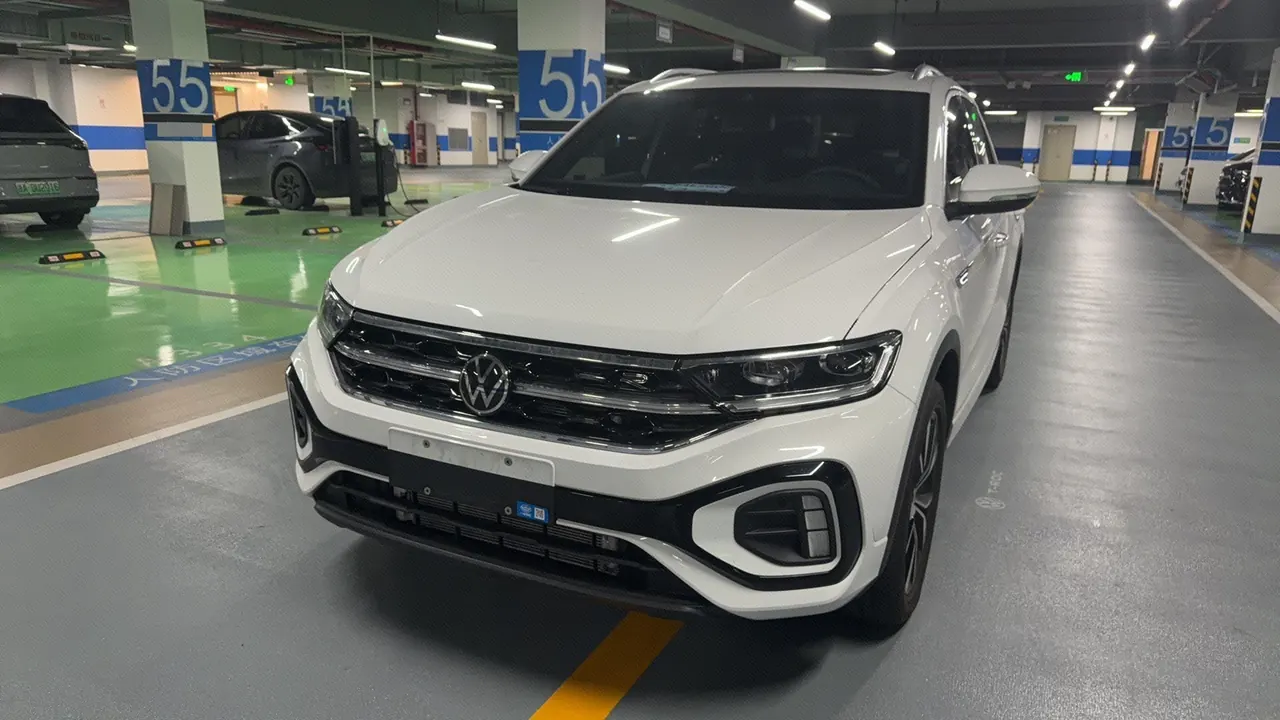 Volkswagen 2025 Tange 1.5TSI 300TSI Two-Drive Chen Guang Edition Automatic Gear - View 1