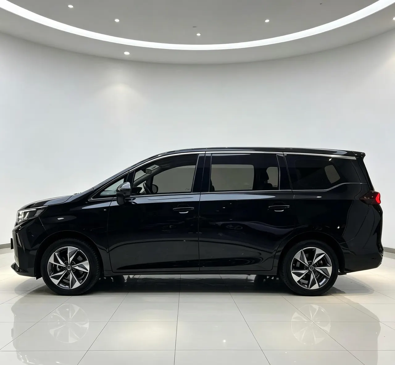 Chuanqi 2021 M6 1.5T 270T Premium Edition 7-seat Automatic Gear 3
