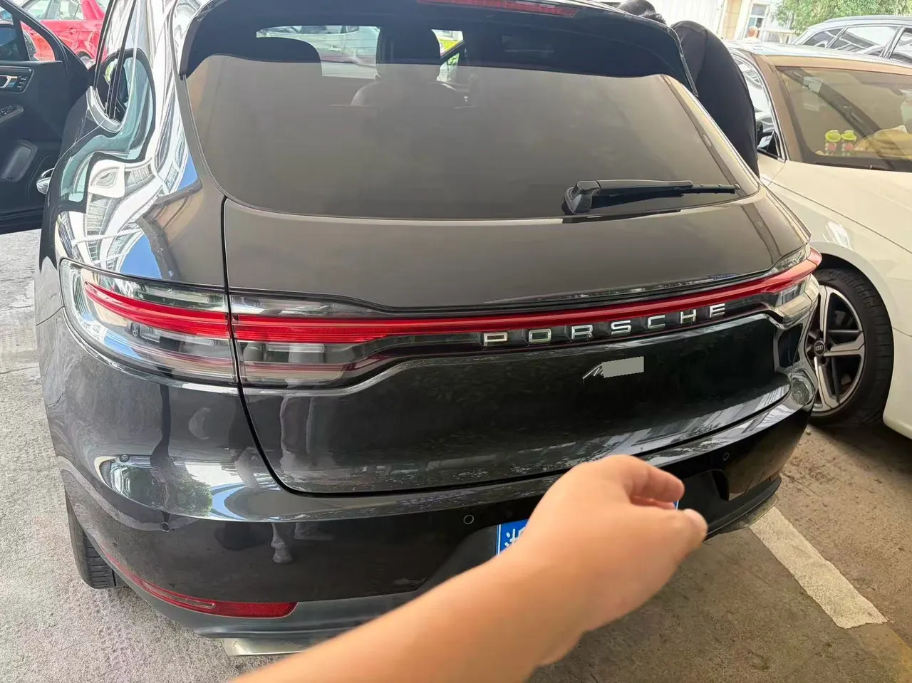 Porsche Macan (Imported) 2020 Macan 2.0T Automatic Gear 3