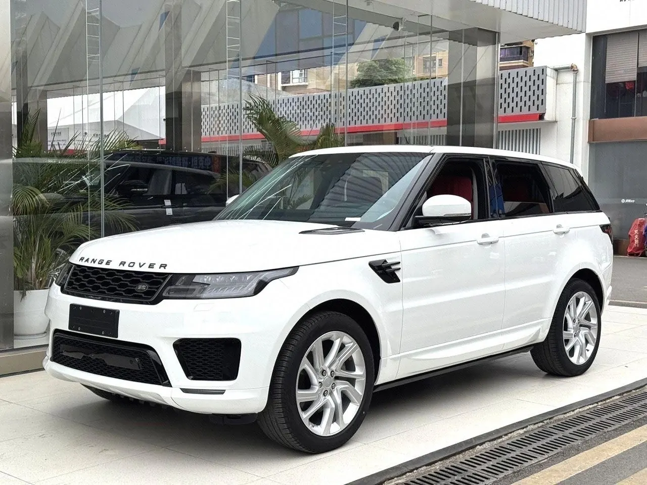 Land Rover Range Rover Sport (Imported) 2020 Range Rover Sport 48V 3.0T L6 HSE Dynamic Automatic - View 1