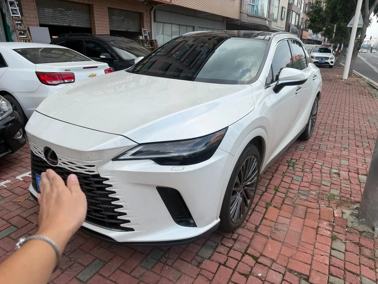 Lexus RX (Imported) 2025 RX350h 2.5 Stepless Four-wheel Drive Alcohol Edition Automatic Gear - View 1