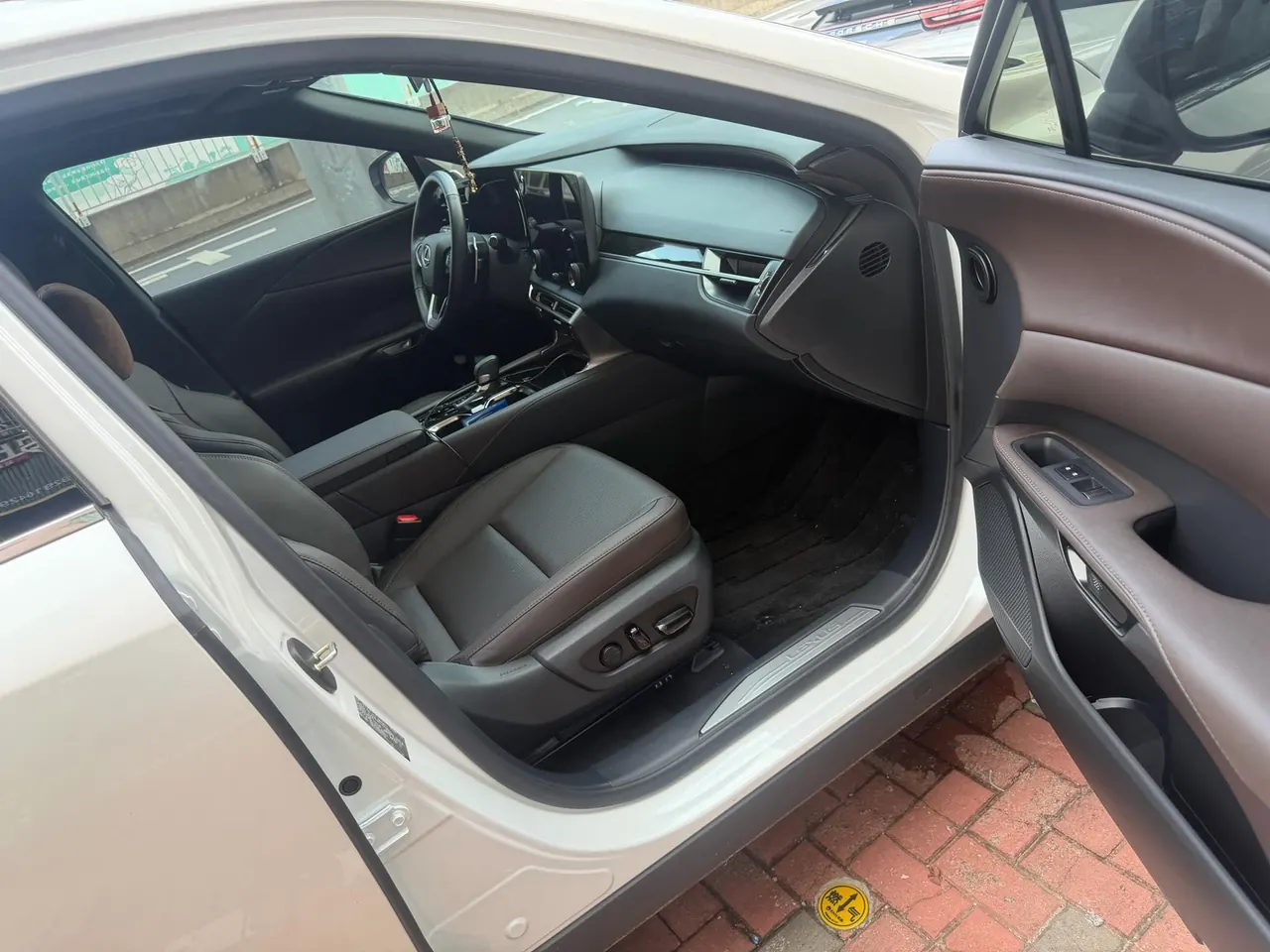 Lexus RX (Imported) 2025 RX350h 2.5 Stepless Four-wheel Drive Alcohol Edition Automatic Gear 5