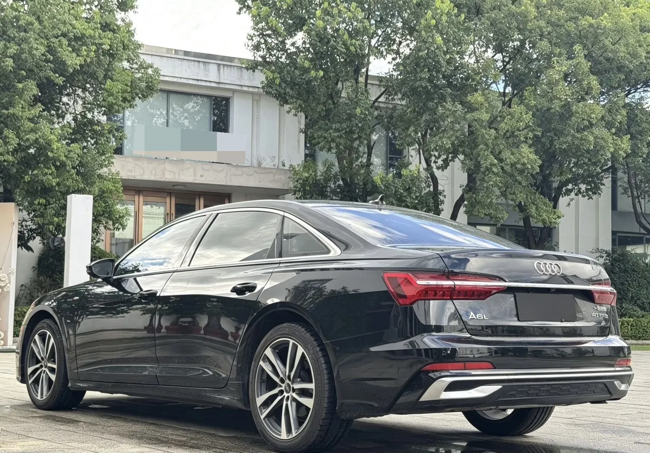 Audi 2024 A6L 2.0TFSI 40TFSI Deluxe Elegant Automatic 7