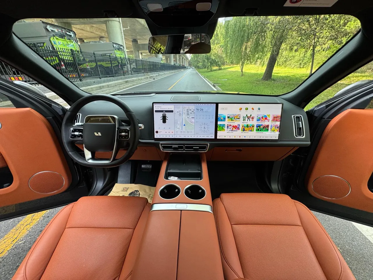 Li 2022 L9 1.5T Max Edition Automatic Gear 12