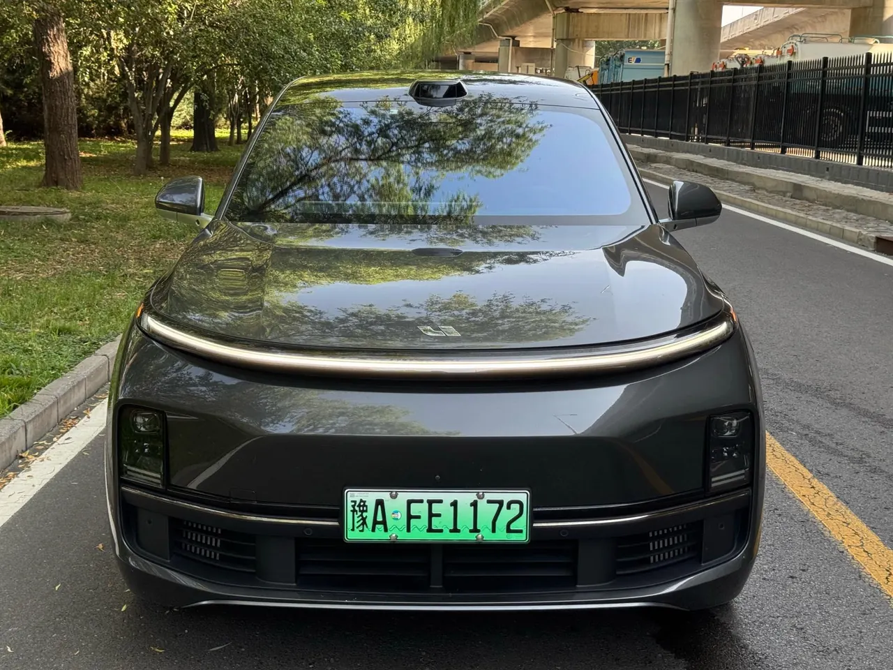 Li 2022 L9 1.5T Max Edition Automatic Gear 2