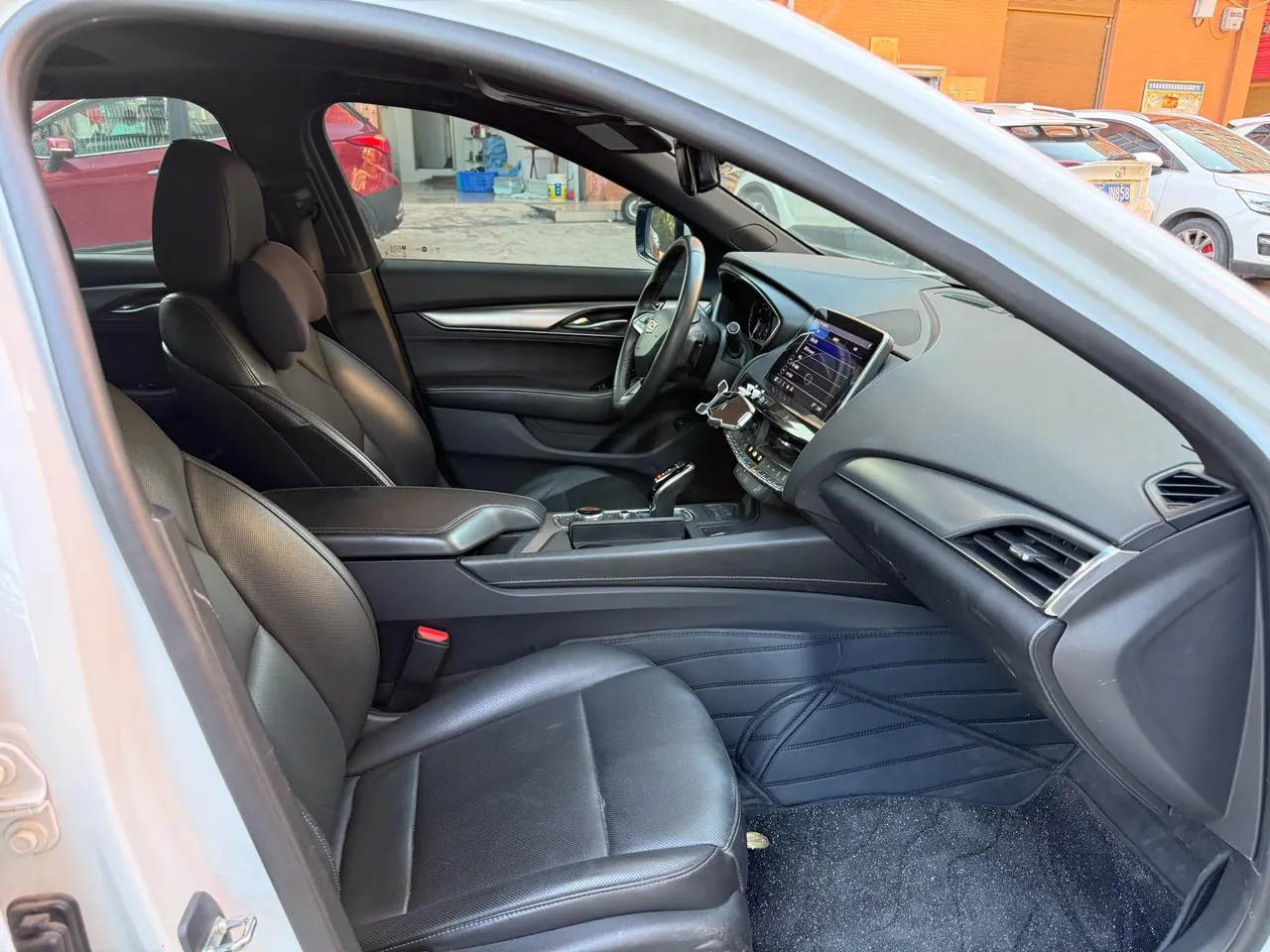 Cadillac 2021 CT5 2.0T 28T luxury automatic gear 4