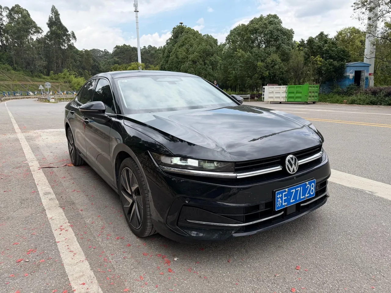 Volkswagen 2024 Magotan 2.0TSI 380TSI Extreme Edition Automatic 3