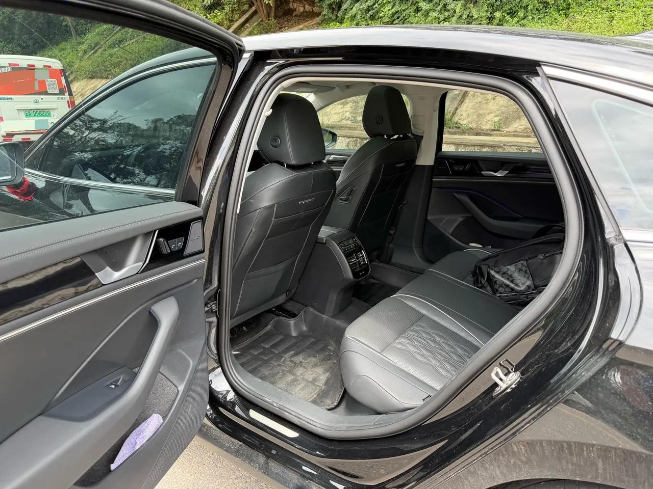 Volkswagen 2024 Magotan 2.0TSI 380TSI Extreme Edition Automatic 8