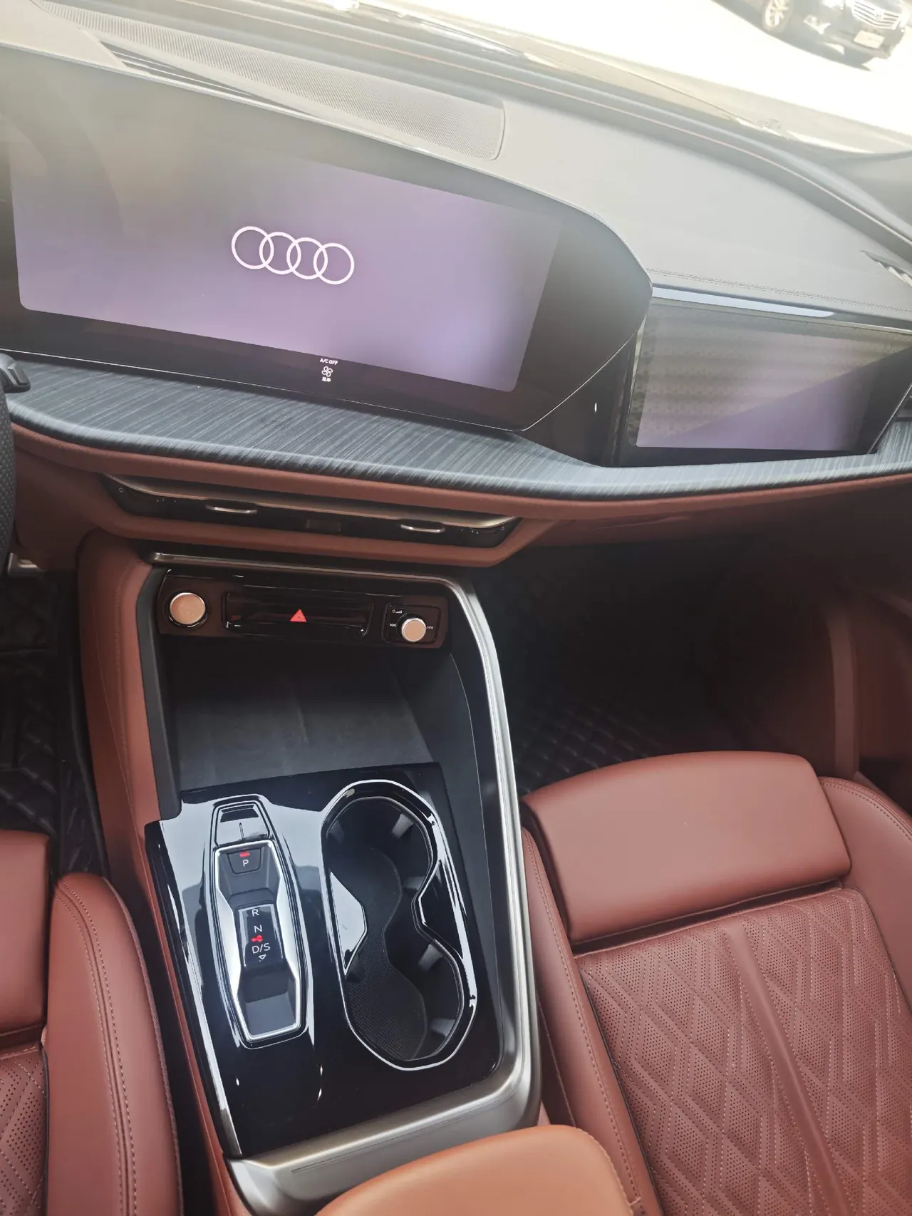 Audi 2026 Q5L 20 T 10 million users exclusive version of automatic gear 6