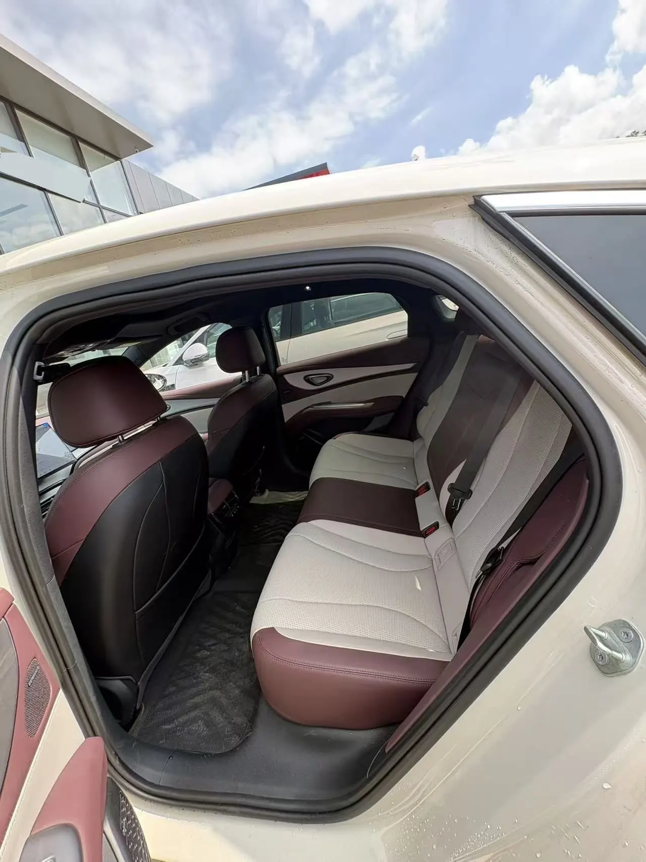 BYD 2026 Seal 07 DM-i 1.5T CVT 230km Flagship Automatic 5