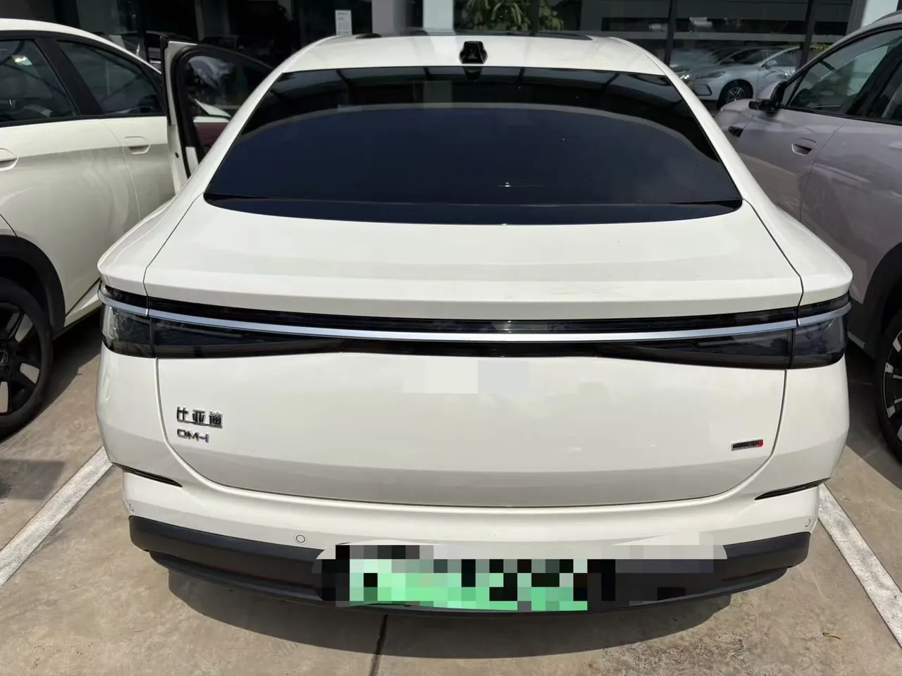 BYD 2026 Seal 07 DM-i 1.5T CVT 230km Flagship Automatic 6