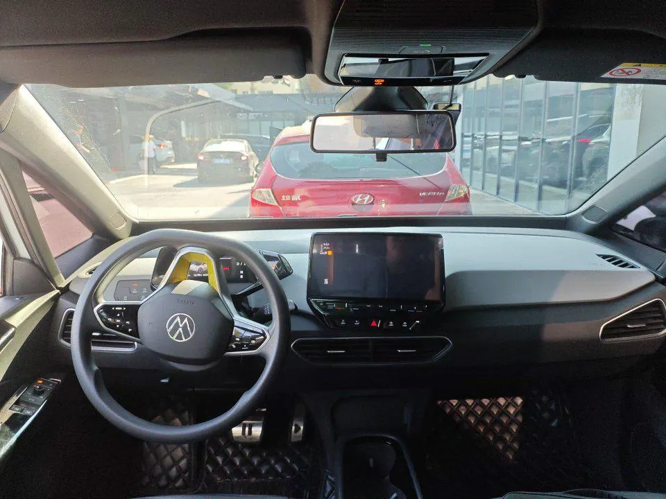 Volkswagen 2023 ID. 3 extremely intelligent version automatic transmission 6