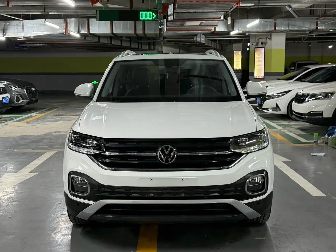Volkswagen 2021 Shadow Exploration 1.5 Yue Zhi Lian Edition Automatic Gear - View 1