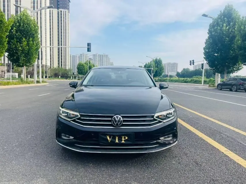 Volkswagen 2020 Magotan 2.0TSI 330TSI luxury automatic transmission 2