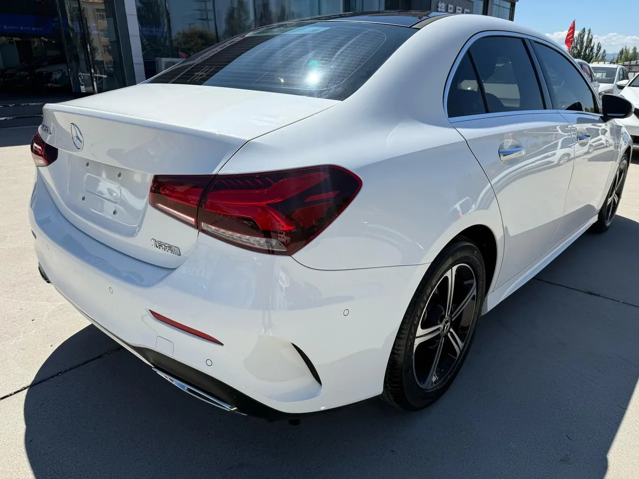 Mercedes Benz Class A 2022 A 200 L 1.3T Fashion (Change 3) Automatic 5