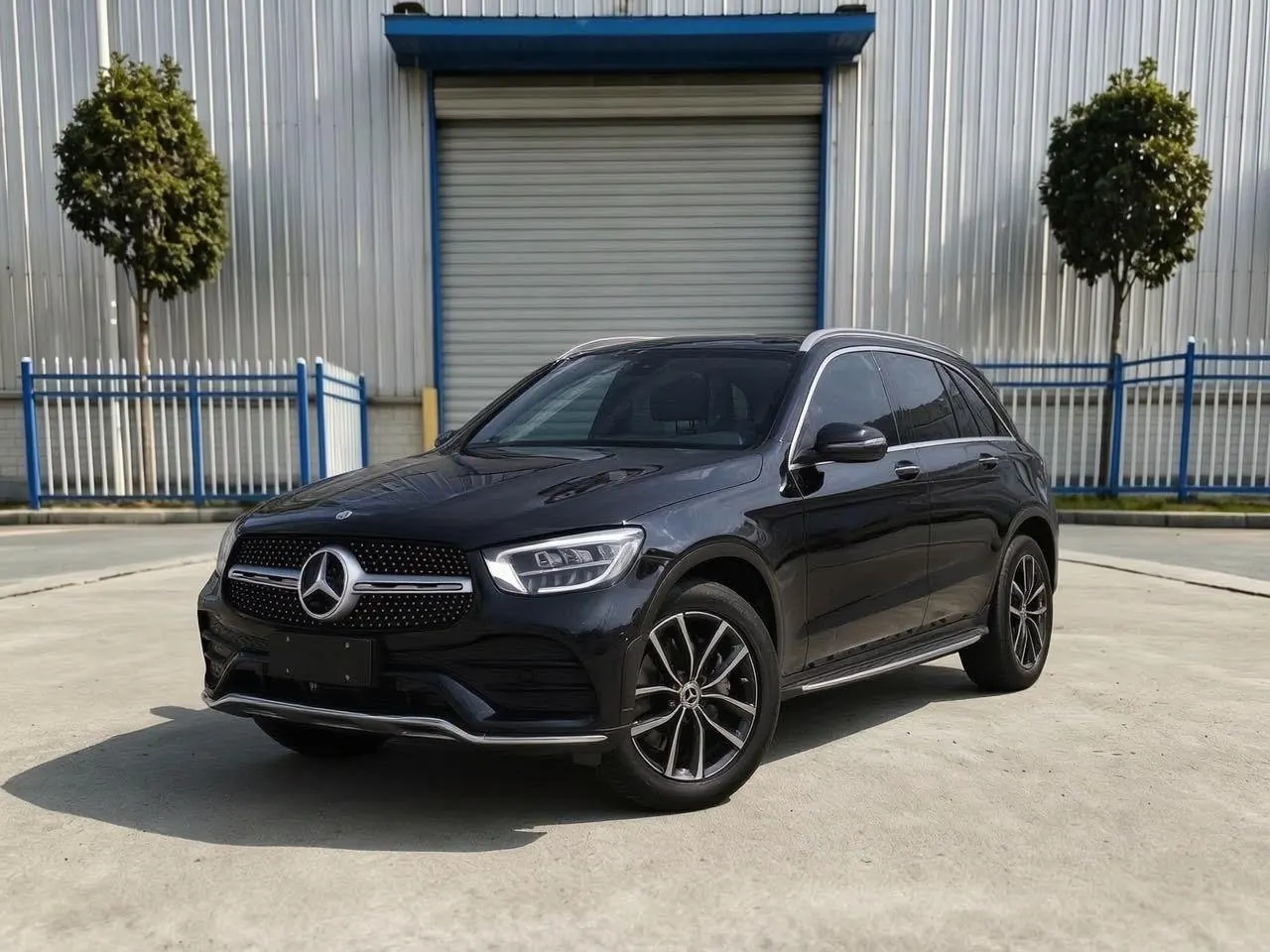 Mercedes Benz 2022 GLC 260 L 4MATIC 2.0T Luxury (Change 2) Automatic Gear - View 1