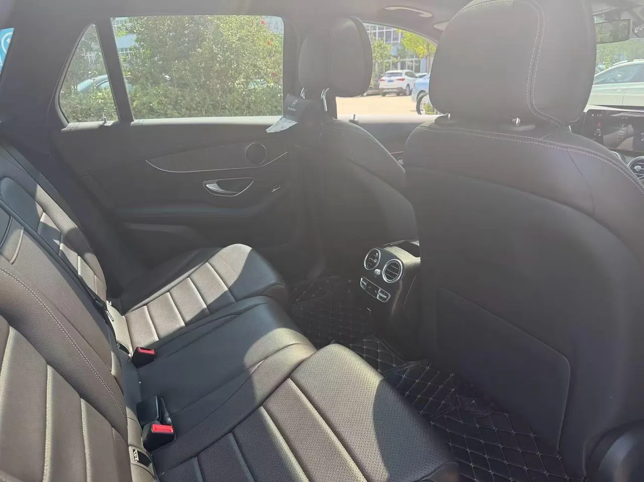 Mercedes Benz 2022 GLC 260 L 4MATIC 2.0T Luxury (Change 2) Automatic Gear 5
