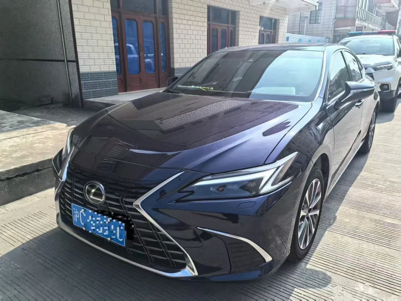 Lexus ES (Imported) 2025 ES200 2.0 Stepless Edition Automatic Gear - View 1