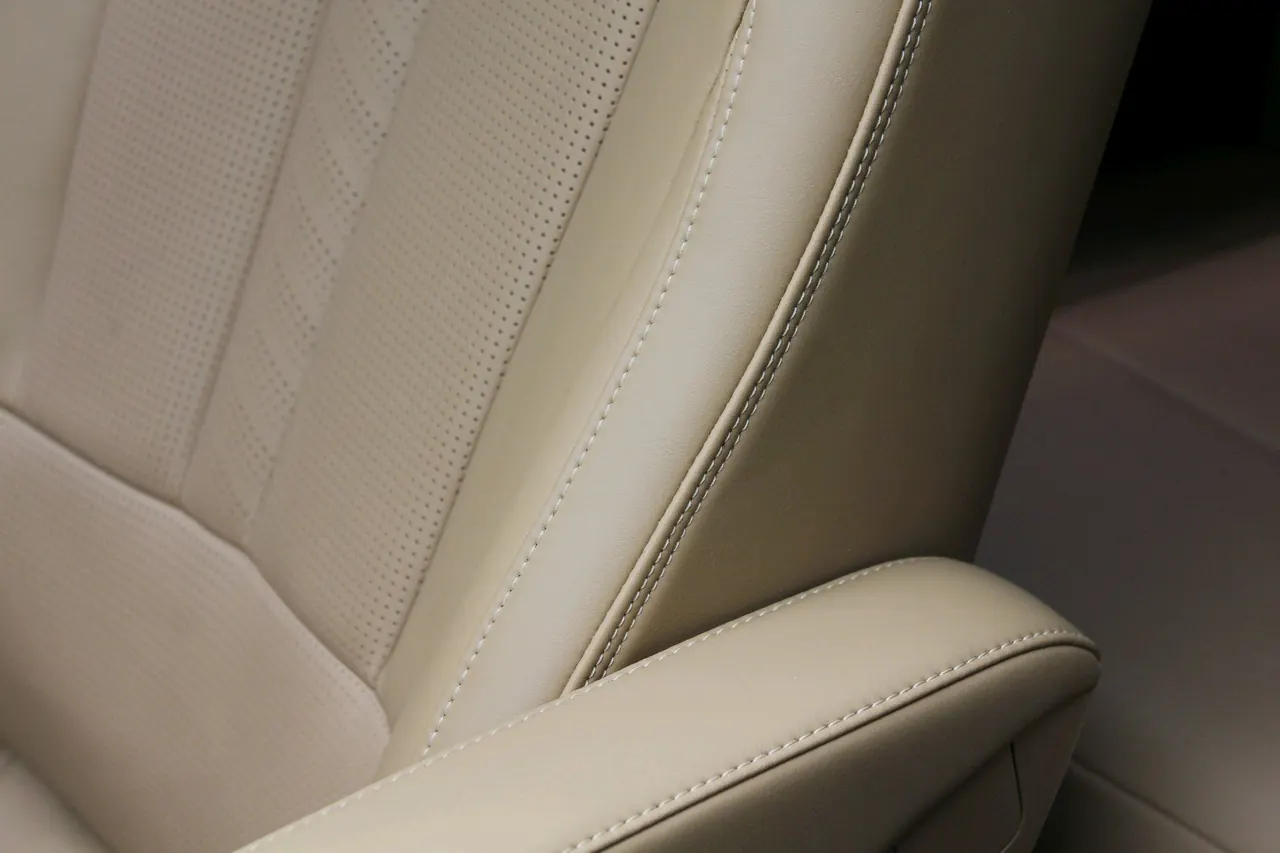 Li 2020 ONE 1.2T extended range 6-seat automatic gear 12