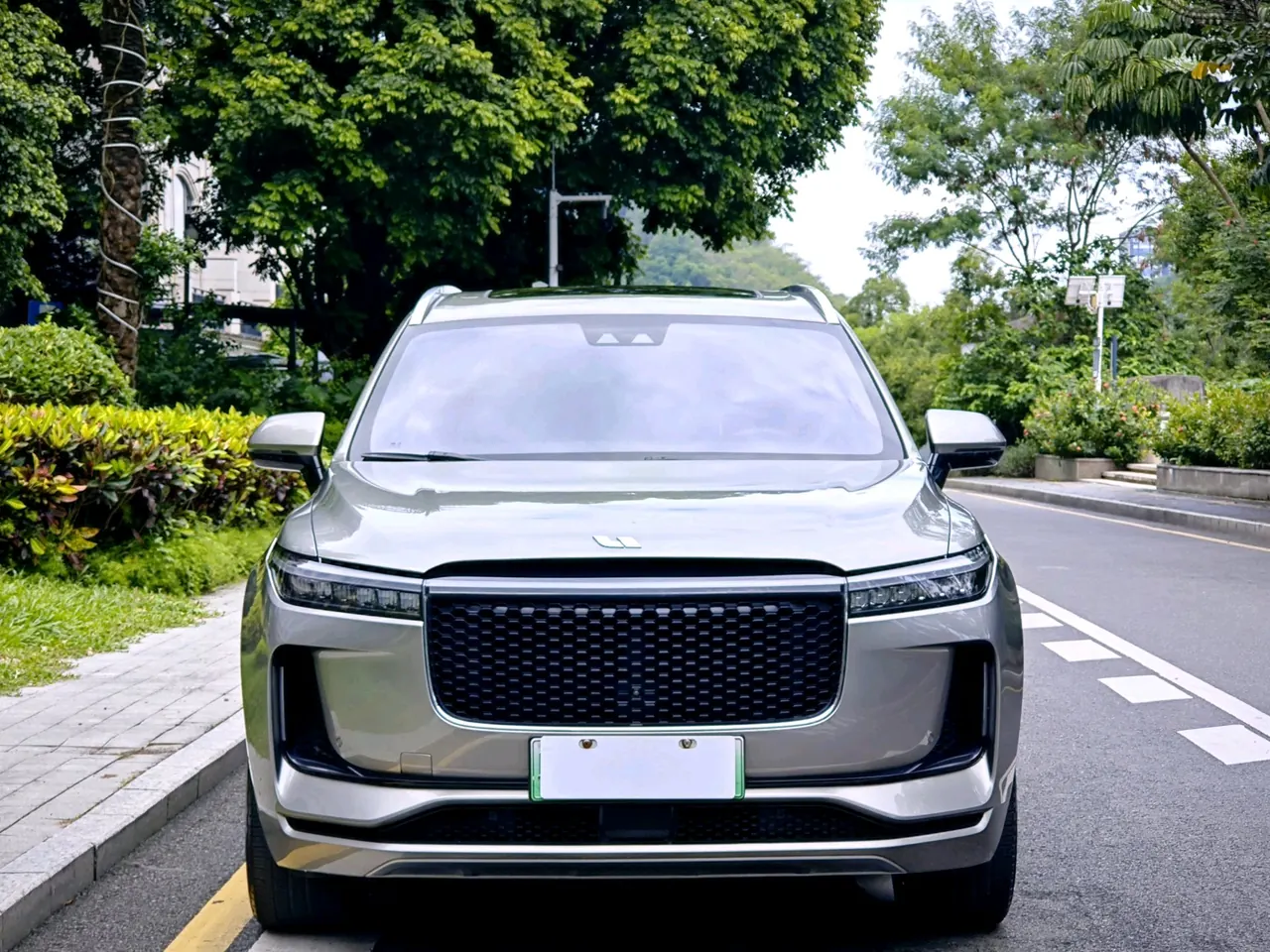 Li 2020 ONE 1.2T extended range 6-seat automatic gear 2