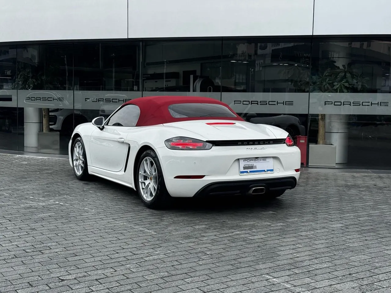 Porsche 718 (Imported) 2020 718 Boxer 2.0T Automatic 5