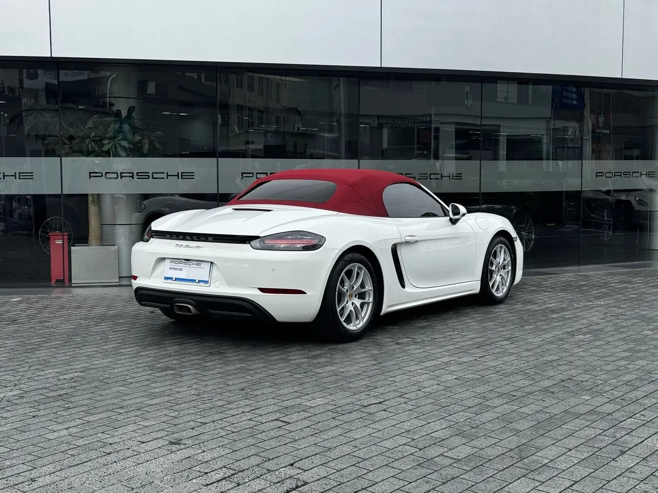 Porsche 718 (Imported) 2020 718 Boxer 2.0T Automatic 7