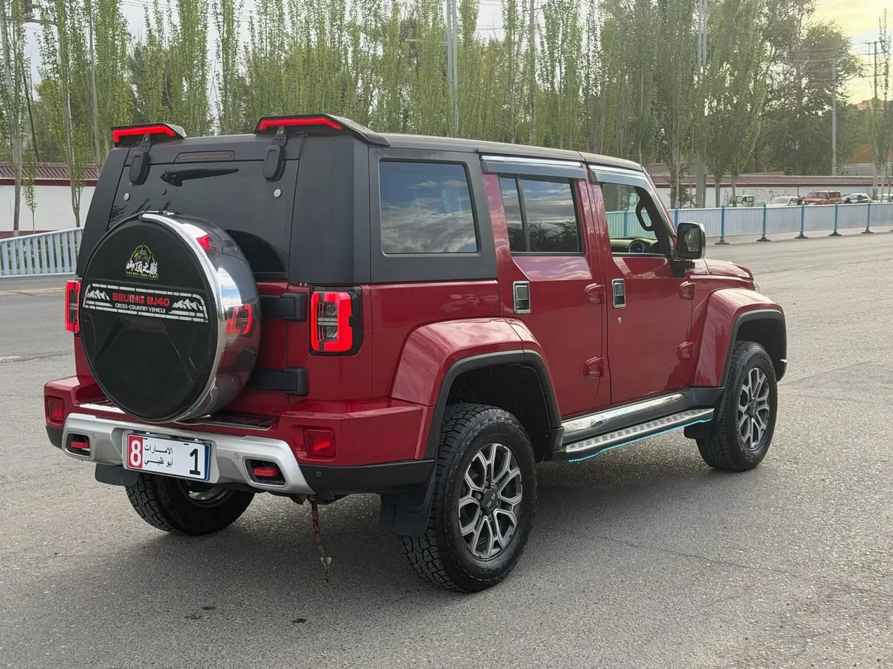 Beijing 2021 BJ40 2.0T 4-wheel-drive blade hero version chivalrous (front and rear electric lock) automatic gear 3