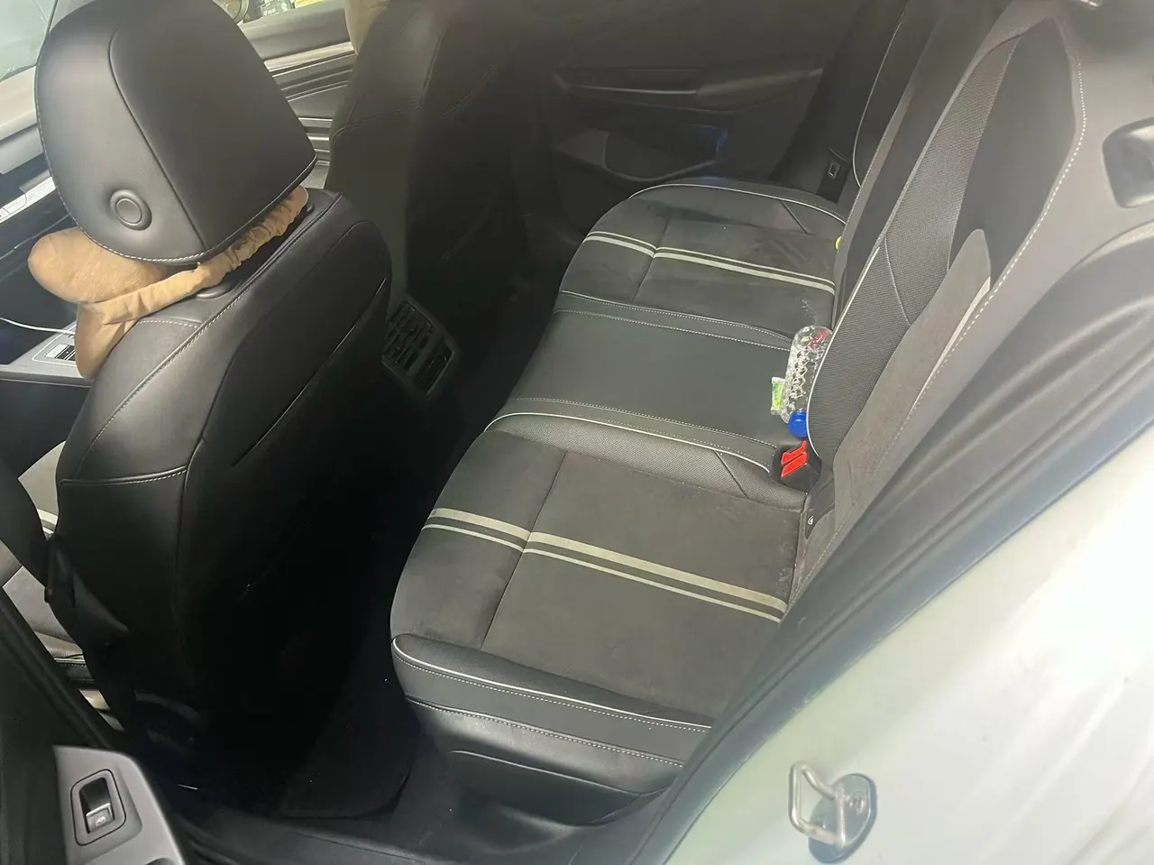 Volkswagen 2023 Golf 8 R-Line 1.4TSI 280TSI Automatic 6