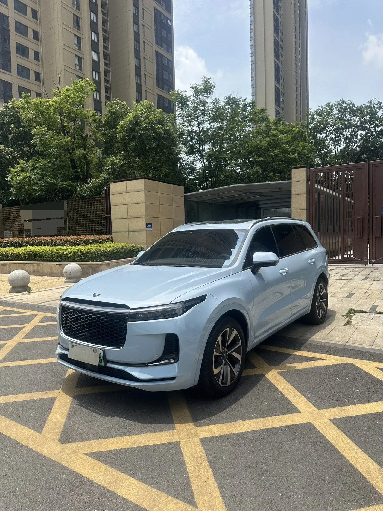 Li 2021 ONE 1.2T extended range 6-seat automatic gear - View 1