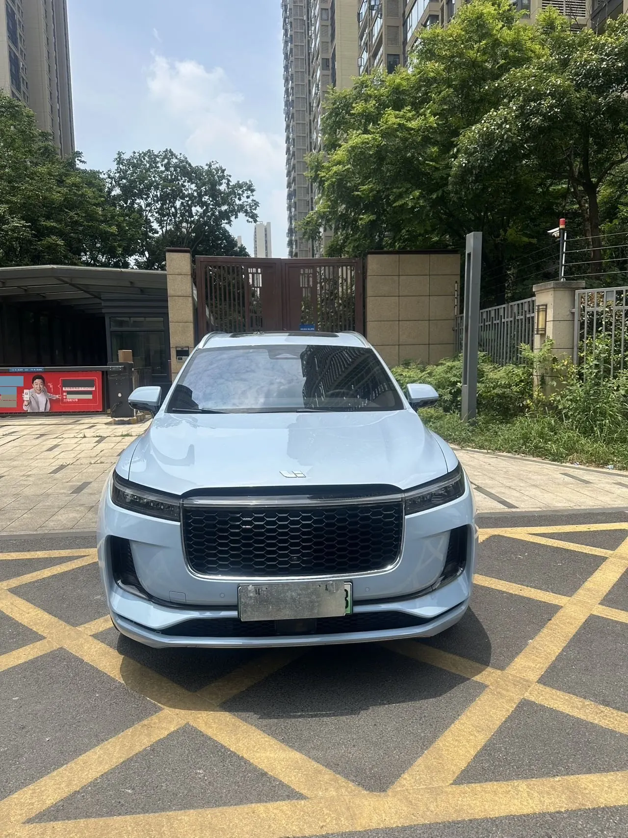 Li 2021 ONE 1.2T extended range 6-seat automatic gear 2