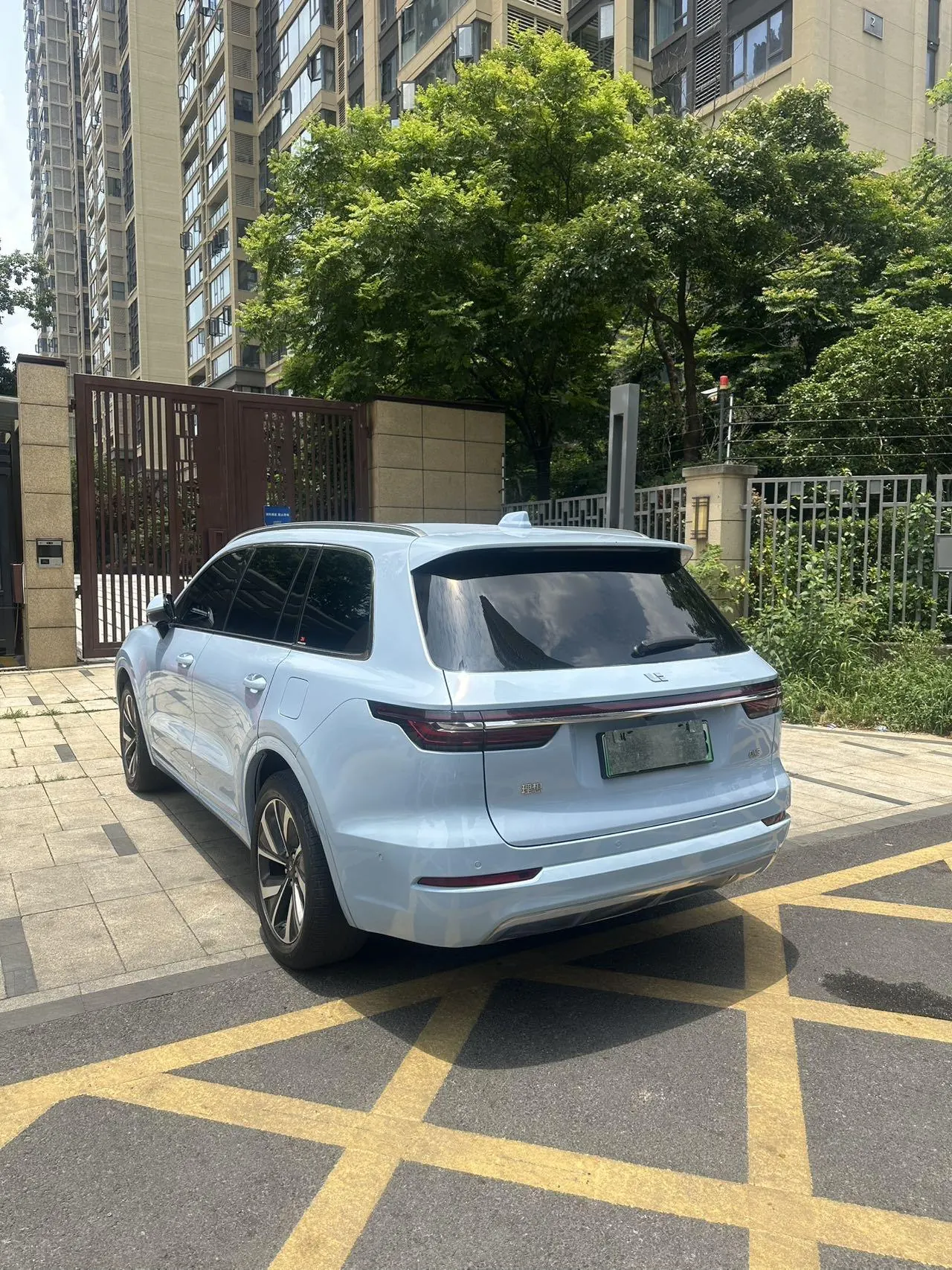 Li 2021 ONE 1.2T extended range 6-seat automatic gear 9