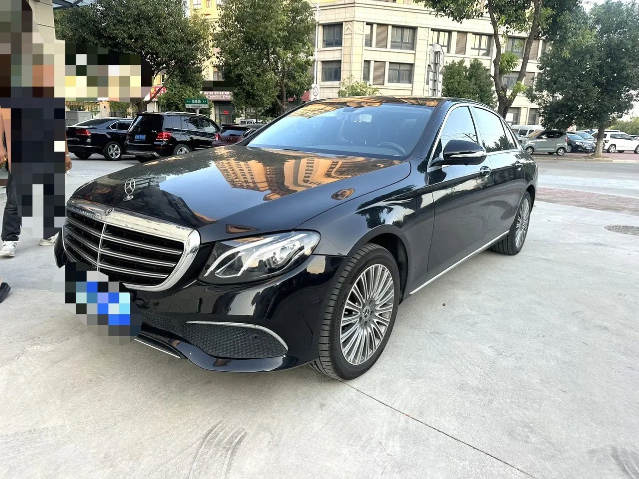 Mercedes Benz E-Class 2020 E 300 L 2.0T Fashion Automatic Gear - View 1