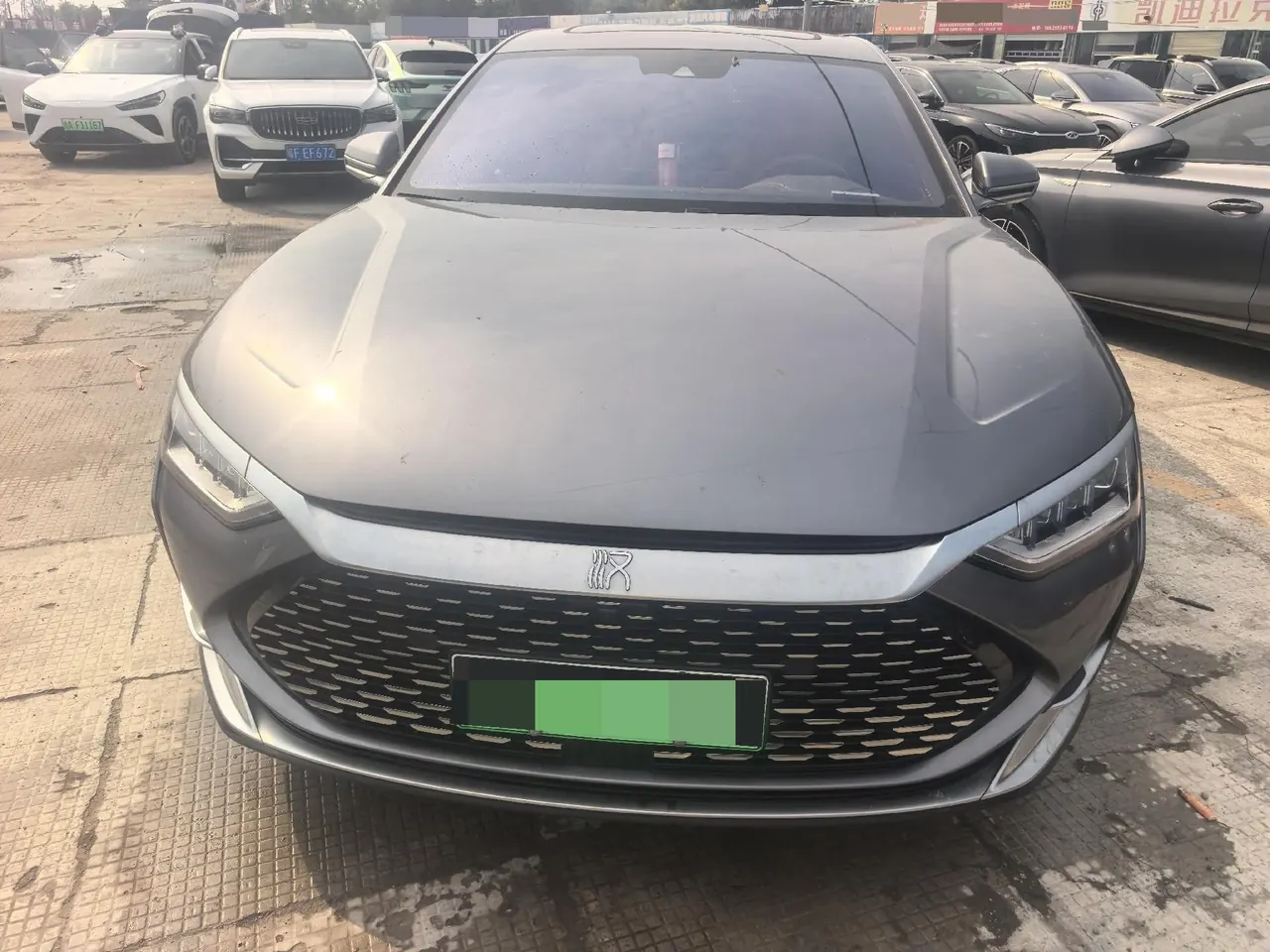 BYD 2020 Han DM 2.0T four-wheel drive performance version luxury automatic gear 2
