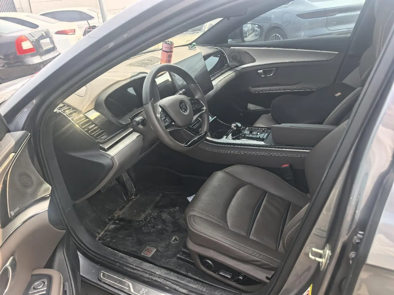 BYD 2020 Han DM 2.0T four-wheel drive performance version luxury automatic gear 4