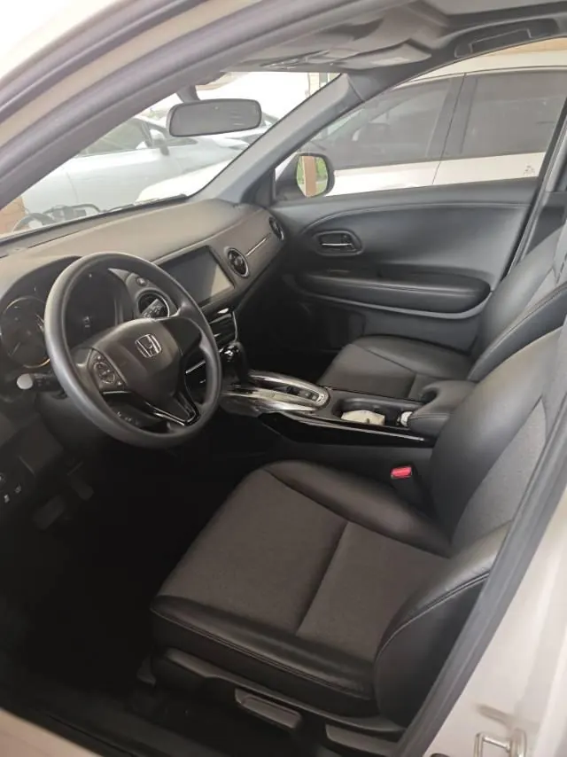 Honda 2020 XR-V 1.5T stepless 220TURBO deluxe automatic gear 5