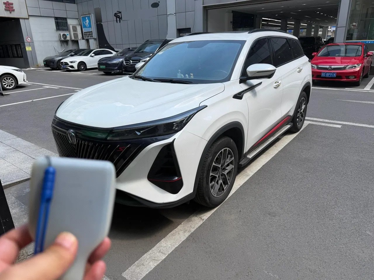 ChangAn 2022 CS75 PLUS 1.5T Luxury Automatic Gear - View 1
