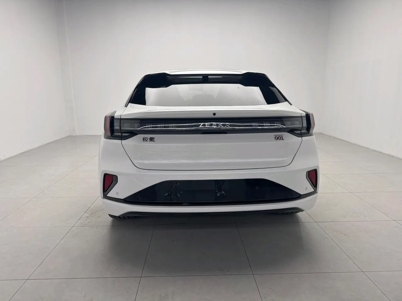 Zeekr 2025 Zeekr 001 YOU version 100kWh four-wheel drive automatic gear 14