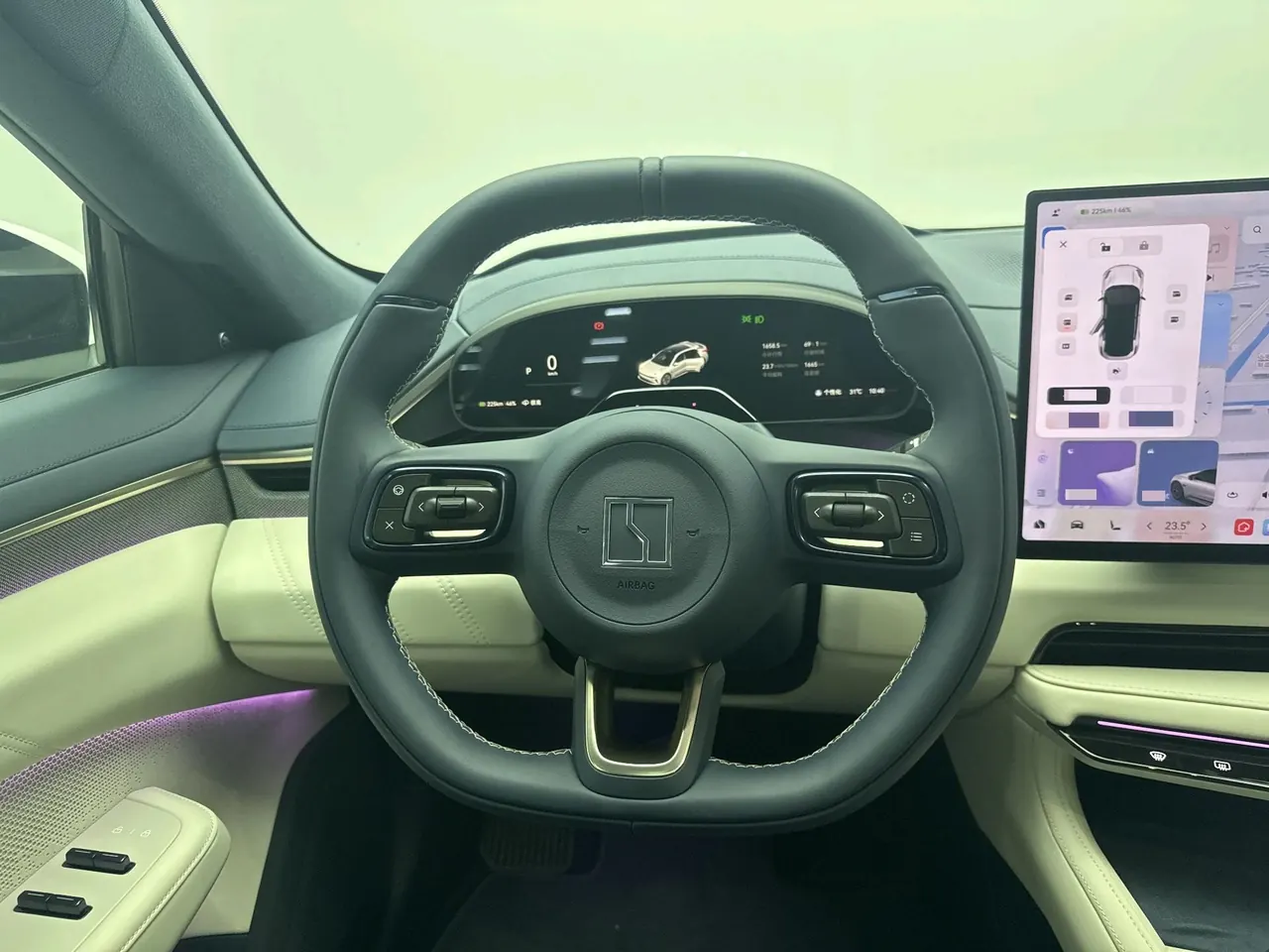 Zeekr 2025 Zeekr 001 YOU version 100kWh four-wheel drive automatic gear 6